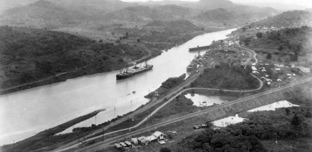 OBERTURA DEL CANAL DE PANAMÀ