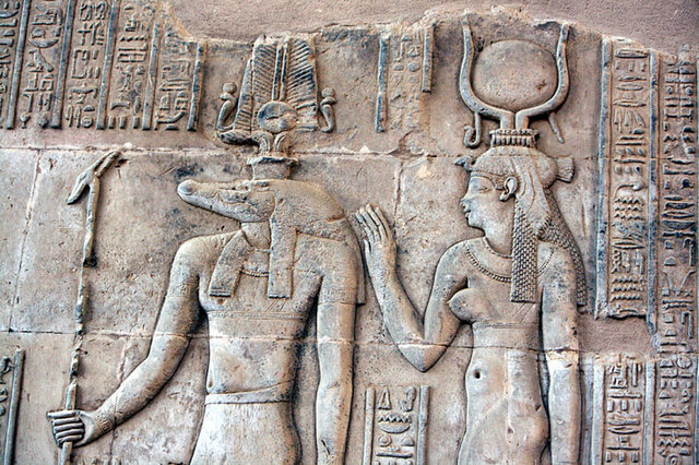 Se inicia la dinastía Ptolemaica, última dinastía egipcia