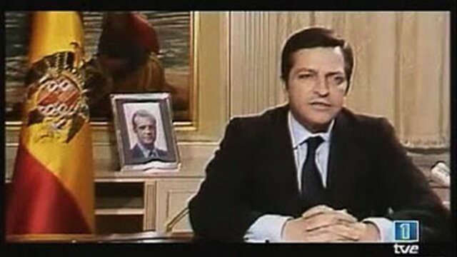 Dimisión de Adolfo Suárez