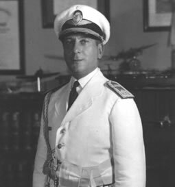 Ministro de Aeronáutica - Brigadier Mayor JUAN IGNACIO SAN MARTÍN (1904–1966)