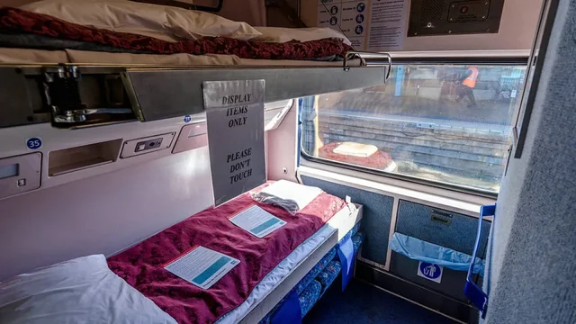 W. Gropius crea el tren coche-cama