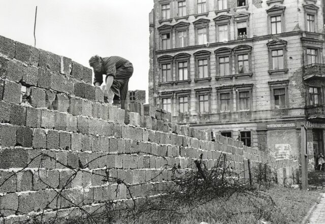 La construcció del Mur de Berlín