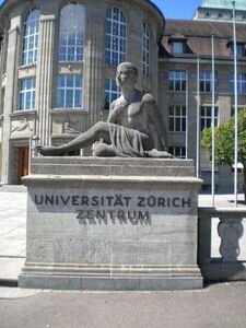 Trabajo en instituciones psicológicas de Zurich y París