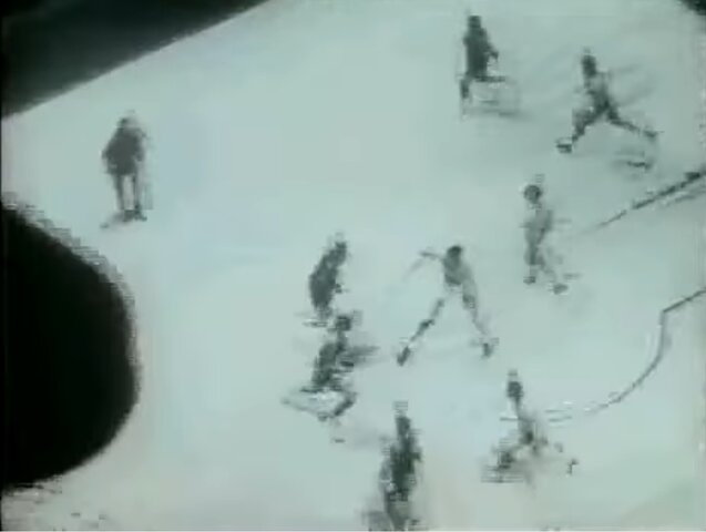 El Primer Partido De Baloncesto?