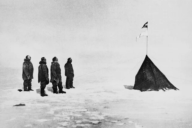 First standing trip to the South Pole