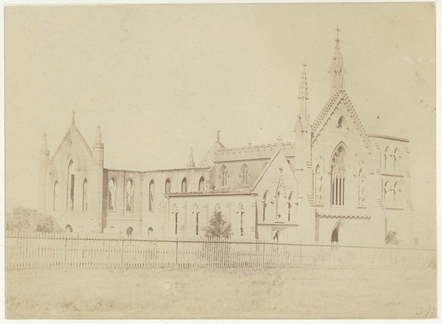 St Mary's Cathedral burns down