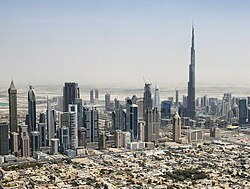 El Burj Dubai se convierte en la estructura más alta sostenida sin cables.