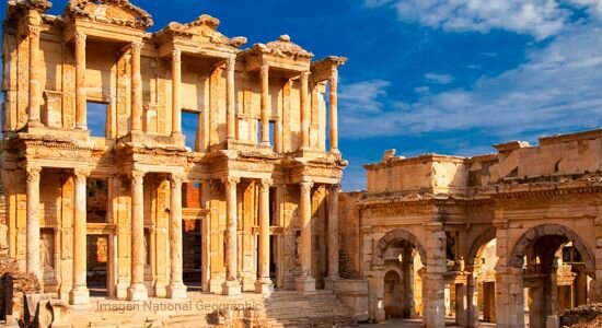 BIBLIOTECA DE ALEJANDRÍA