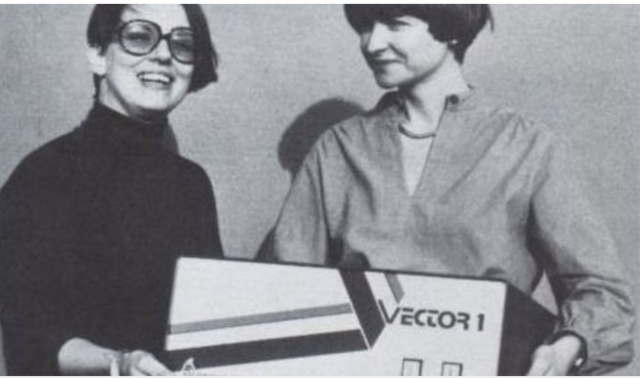 Lore Harp y Carole Ely