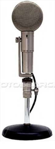 NUESTRO PRIMER MICRÓFONO