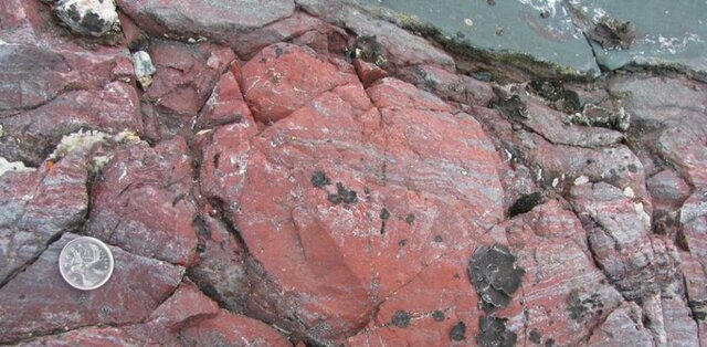 Formación de las Primeras Rocas