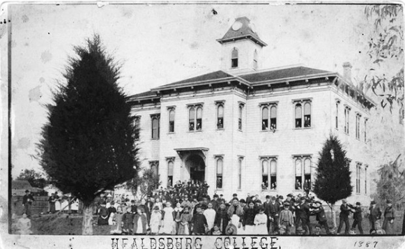 Healdsburg College founded⬆️