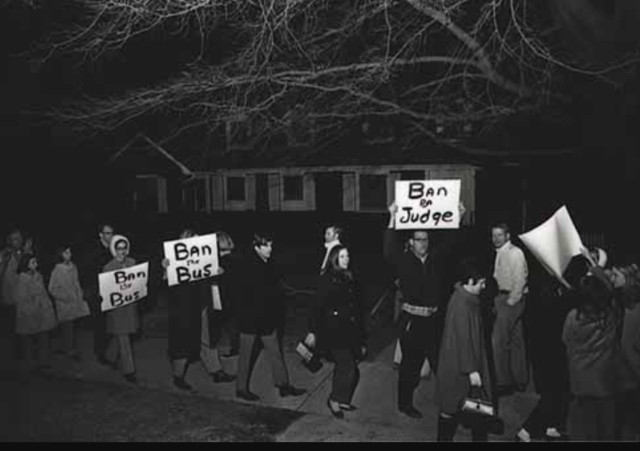 West Charlotte Senior High (Lions)