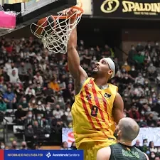 1r partit de bàsquet