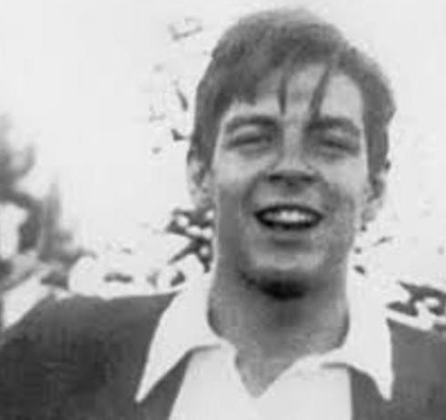 Guevara entered to University