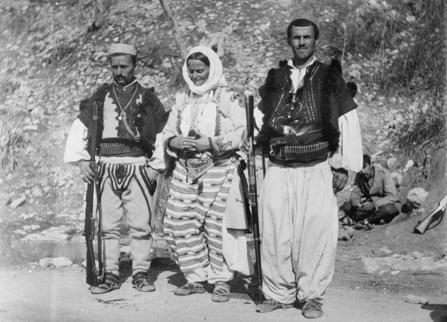 340 000 Balkans exiled