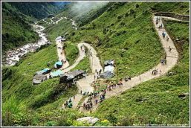 Askia Returns to Gao