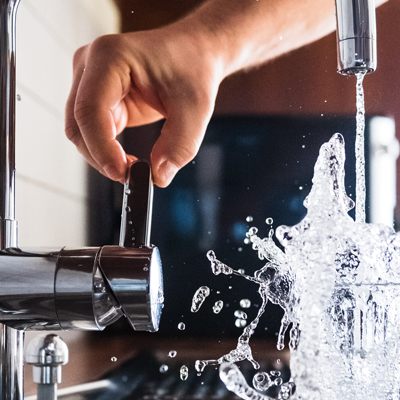 Timeline: Uso de agua promedio en un hogar