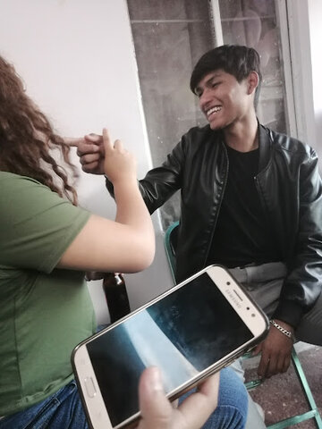 Fiesta de una de sus mejores amigas llamada dulce