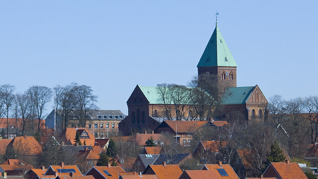 Oplysningstiden syn på myndighed