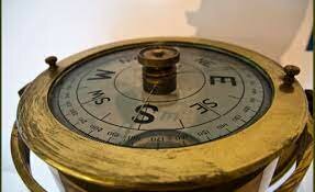 INVENCION DE LA BRUJULA