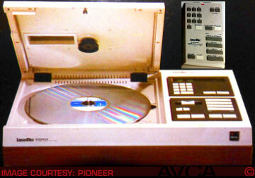 -MiniMencion Primer Reproductor de LaserDisc Domestico