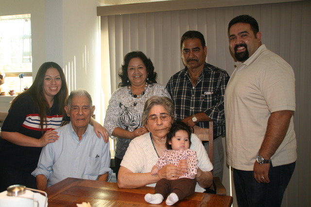 Isabella travels 4 hours to Marble Falls, Texas to see her great grandparents.