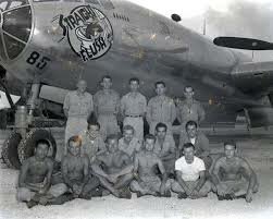 Atomic bombs dropped on Hiroshima and Nagasaki
