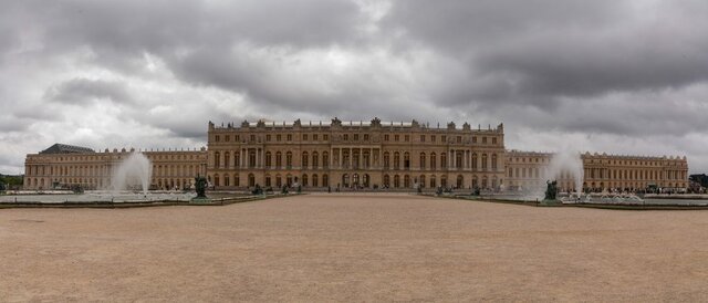 Le "sedie volanti" di Versailles