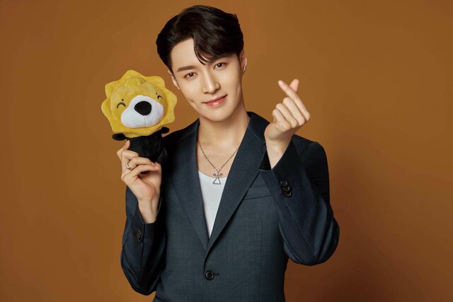 Чжан Исин (Лэй)