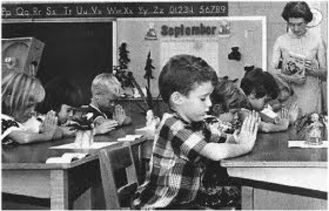 Engel Vs Vitale Case, the reason prayer is no longer allowed in public schools