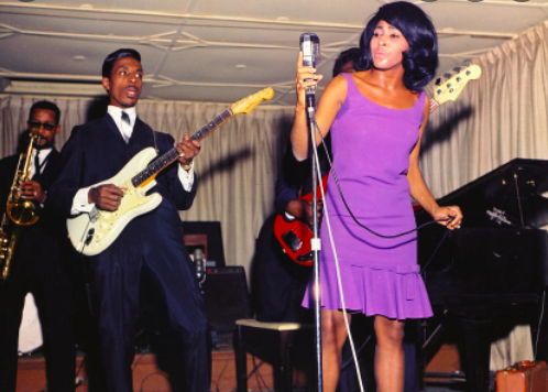 She joined Ike Turner's Kings of Rhythm band