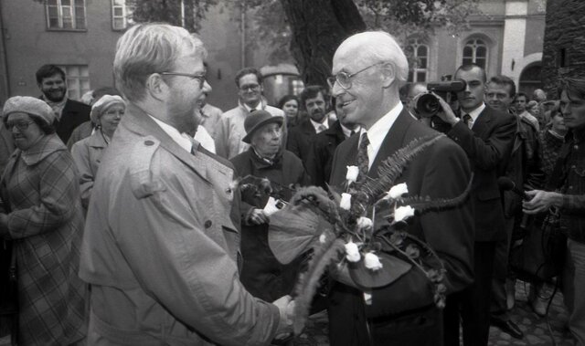 Eesti ajalugu ja sündmused aastatel 19902022 timeline Timetoast