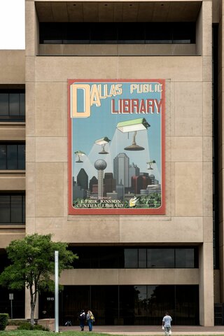 The easily identifiable (thanks to its huge artistic sign) downtown J. Erik Jonsson Central Library, across from City Hall
