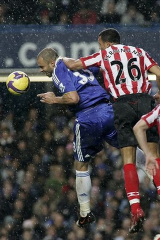 Anton Ferdinand meets with QPR