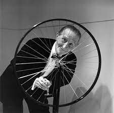 NACE MARCEL DUCHAMP