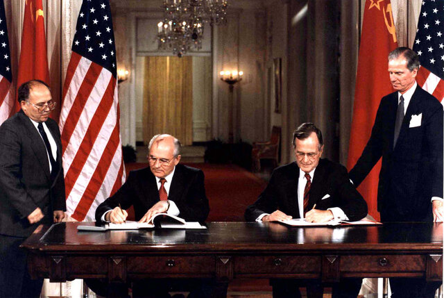 U.S. Soviet Chemical Weapons Accord