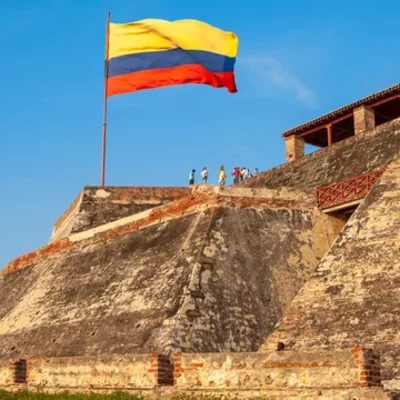 Timeline: LÍNEA DEL TIEMPO DE COLOMBIA