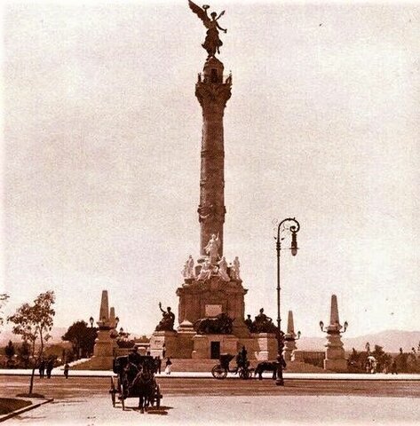 Inauguración de Columna