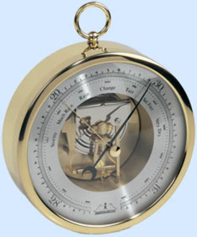 O cientista italiano Evangelista Torricelli inventa o barômetro para medir a pressão atmosférica.