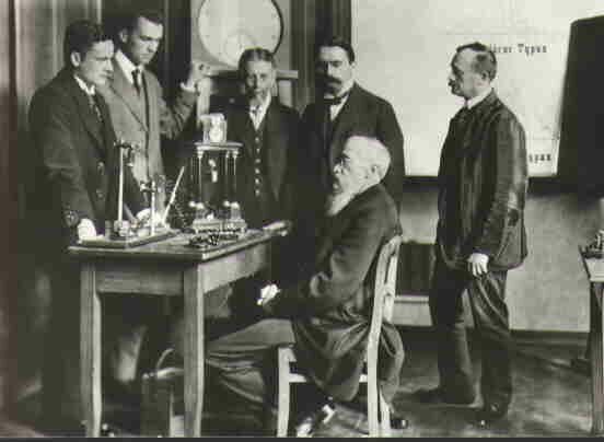 Fundación del primer laboratorio de psicología experimental