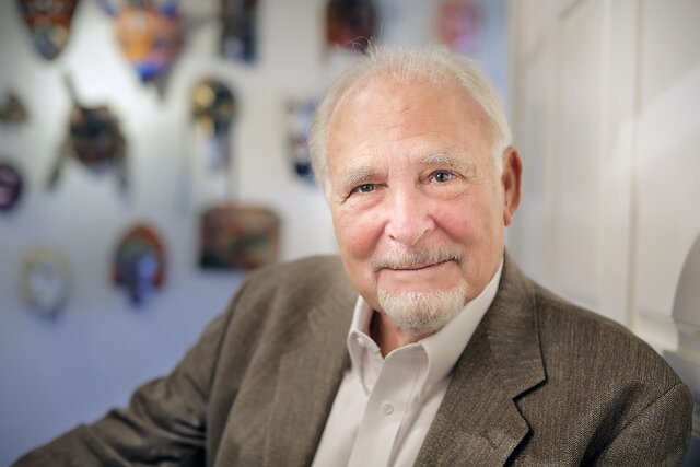Paul Ekman recibe premio APA