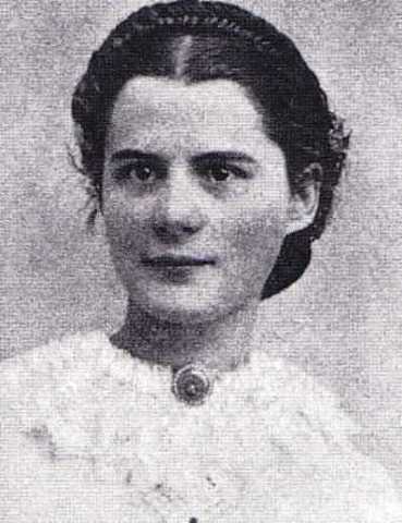 Fifth child was Eleanor Agnes Lee