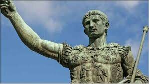 Se inicia el imperio romano con Augusto