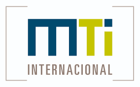 PRIMER CURSO DE POSGRADO