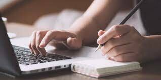 MÉXICO: SE CREAN LOS PRIMEROS CURSOS DE INTRODUCTORIAS A LA COMPUTACIÓN