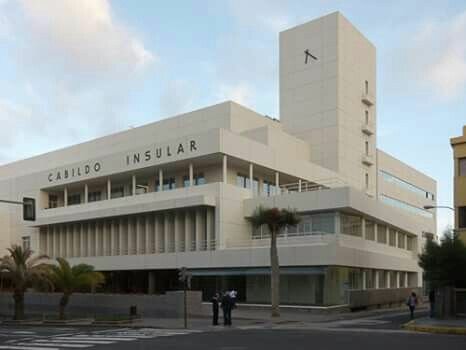 Creación de los modernos cabildos insulares