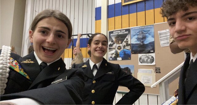 Uniform Day