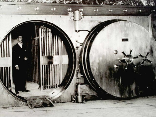 L'ajut soviètic a la República