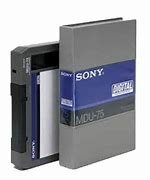 Aparece la cinta de media pulgada broadcast.